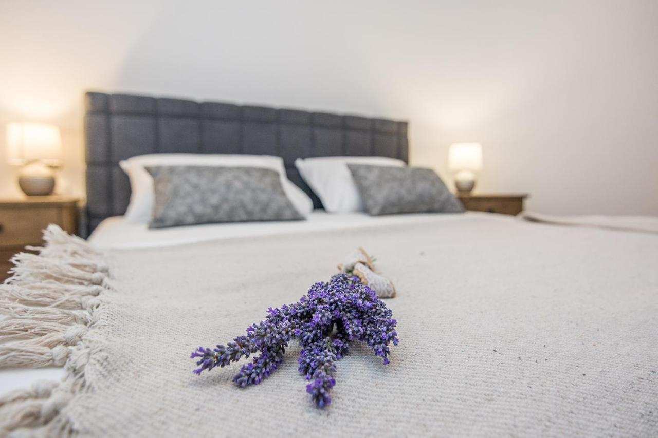 Apartments Maella Zadar Ngoại thất bức ảnh