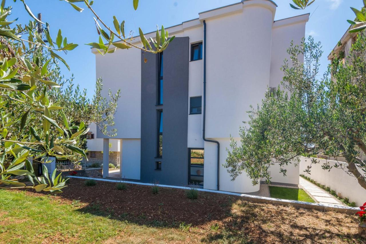 Apartments Maella Zadar Ngoại thất bức ảnh