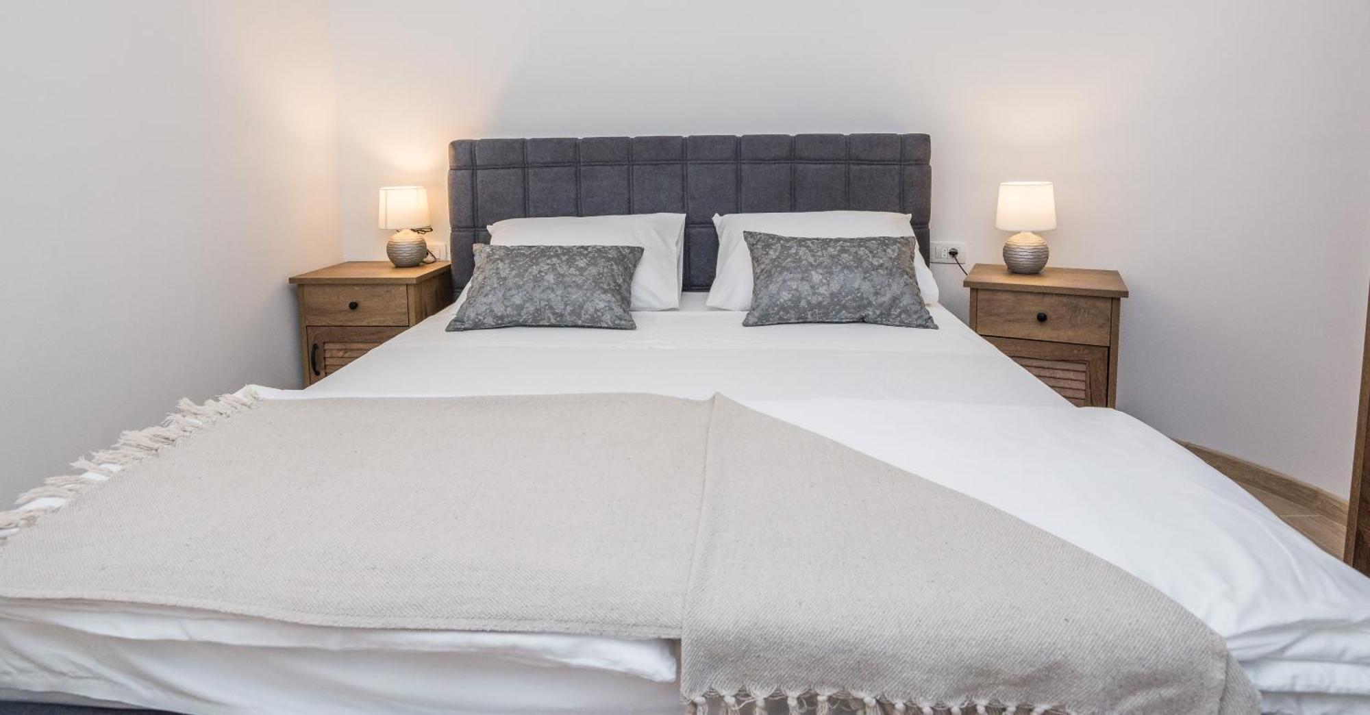 Apartments Maella Zadar Phòng bức ảnh