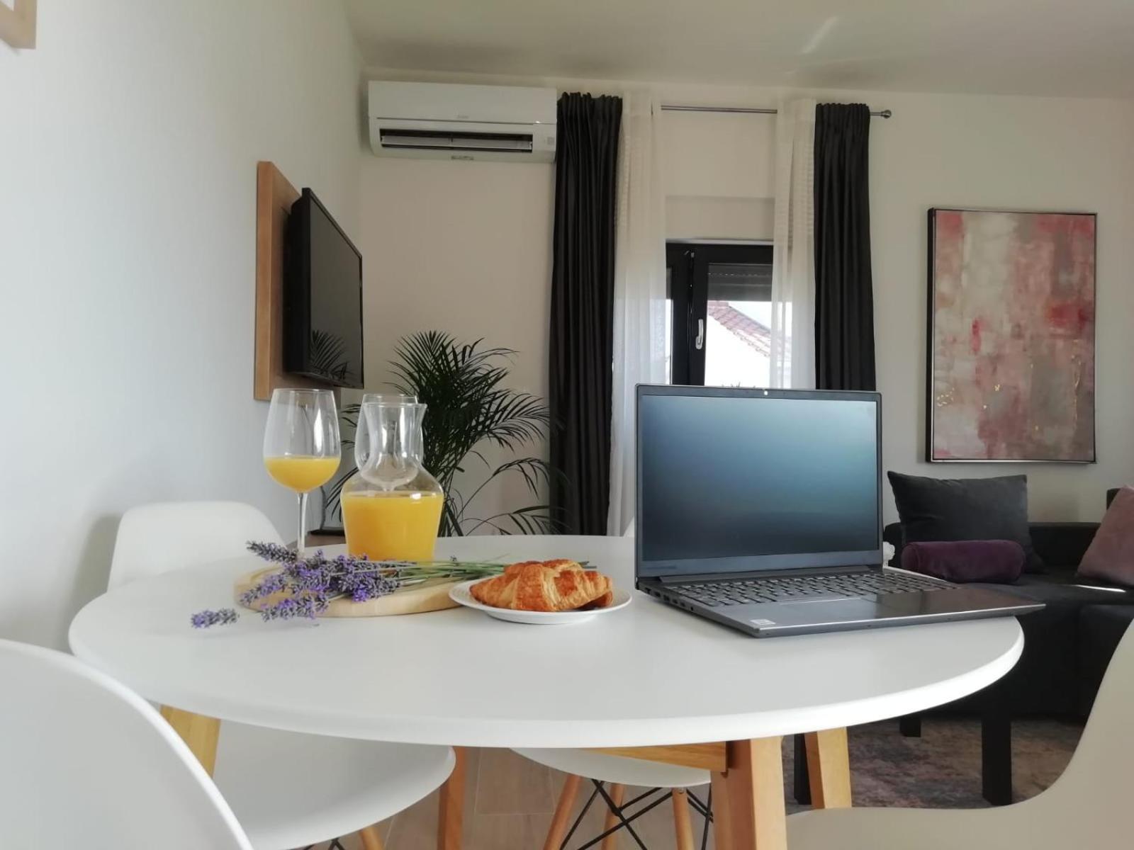 Apartments Maella Zadar Phòng bức ảnh